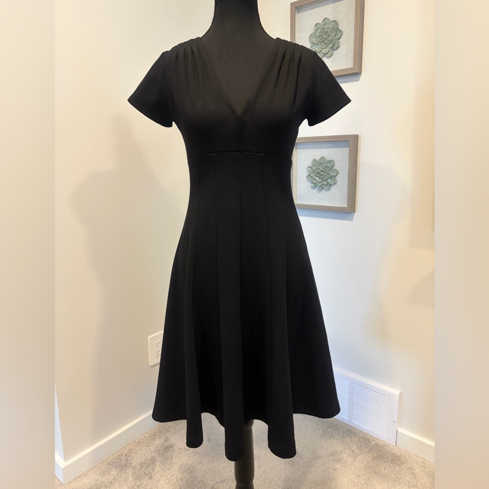 Maeve by Anthropologie Short Sleeve Tailored Black Midi Dress EUC